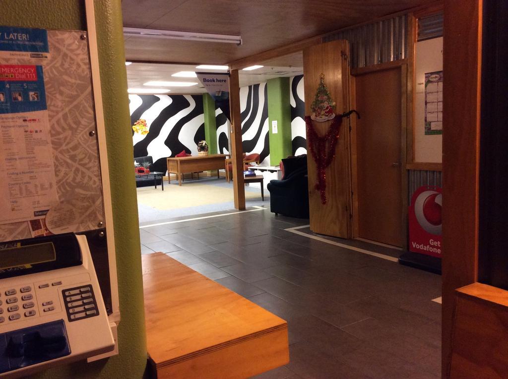 Auberge de jeunesse Wild Zebra Backpackers à Wellington Extérieur photo